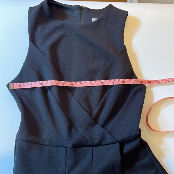 ASOS black dress size 2 sleeveless with criss cross design front w/ full skirt - Picture 10 of 12